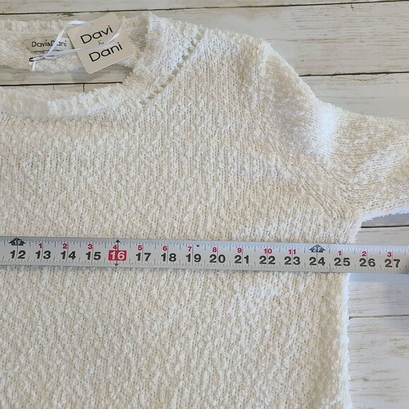 David & Dani White Chunky Oversized Sweater Fuzzy Distressed Cozy NEW Large - Picture 6 of 8